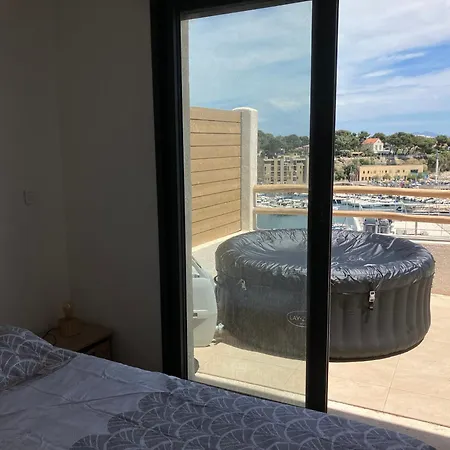 T2 Vue Sur Le Port Jacuzzi Terrasse Et Parking Apartment Carry-le-Rouet Exterior photo