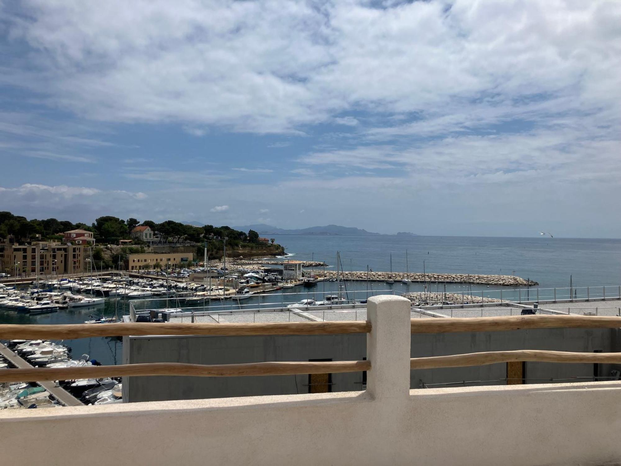 T2 Vue Sur Le Port Jacuzzi Terrasse Et Parking